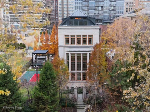 Photo of 3024 N Lake Shore Drive, Chicago, IL 60657 (MLS # 12761136)