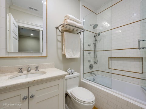 Tiny photo for 3024 N Lake Shore Drive, Chicago, IL 60657 (MLS # 12761136)