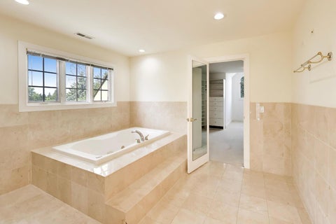 Tiny photo for 1 Firethorn Court, Lemont, IL 60439 (MLS # 12726675)