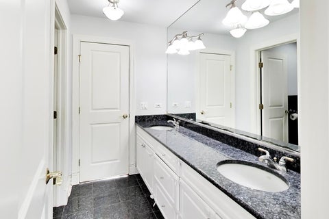 Tiny photo for 1 Firethorn Court, Lemont, IL 60439 (MLS # 12726675)