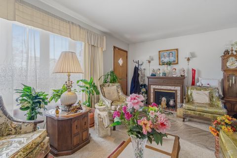 Tiny photo for 624 S 17th Avenue, Maywood, IL 60153 (MLS # 12526148)