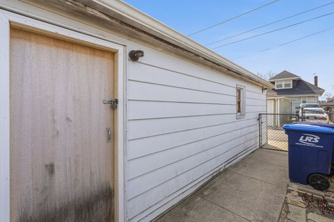 Tiny photo for 624 S 17th Avenue, Maywood, IL 60153 (MLS # 12526148)