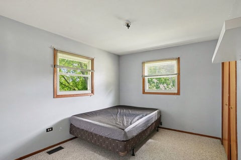 Tiny photo for 1055 Belle Plaine Avenue, Gurnee, IL 60031 (MLS # 12743328)