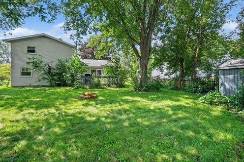 Tiny photo for 1055 Belle Plaine Avenue, Gurnee, IL 60031 (MLS # 12743328)