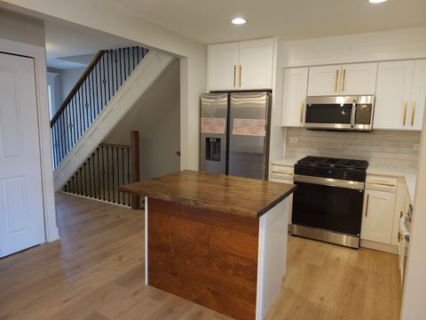 Tiny photo for 27 Sorrento Drive, Palos Heights, IL 60463 (MLS # 12587830)