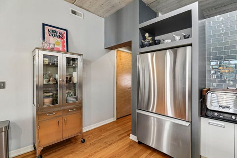 Tiny photo for 5430 N Sheridan Road #504, Chicago, IL 60640 (MLS # 12731757)