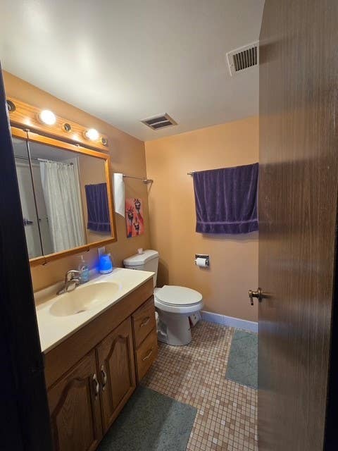 Tiny photo for 150 E Grand Avenue #302, Elmhurst, IL 60126 (MLS # 12729182)
