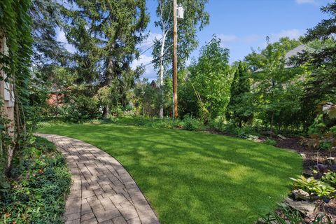 Tiny photo for 6101 N Knox Avenue, Chicago, IL 60646 (MLS # 12515525)