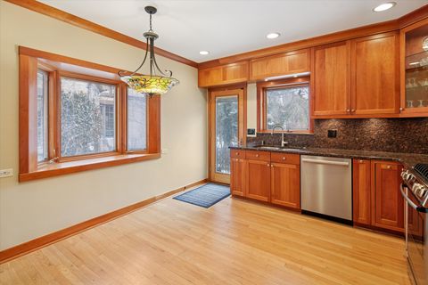 Tiny photo for 6101 N Knox Avenue, Chicago, IL 60646 (MLS # 12515525)