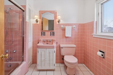 Tiny photo for 6101 N Knox Avenue, Chicago, IL 60646 (MLS # 12515525)