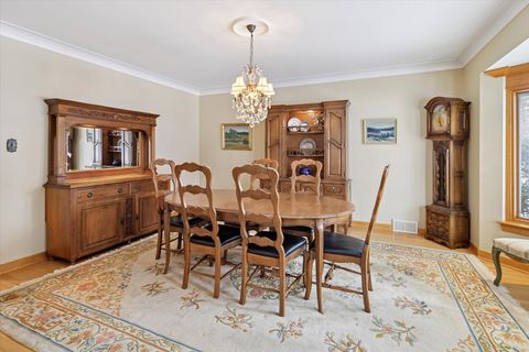 Tiny photo for 6101 N Knox Avenue, Chicago, IL 60646 (MLS # 12515525)