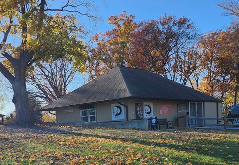 Tiny photo for 16212 Golfview Drive, Lockport, IL 60441 (MLS # 12512036)