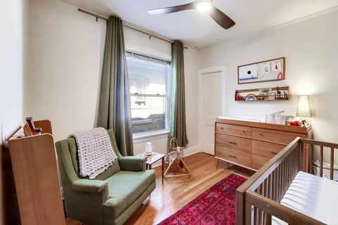 Tiny photo for 944 N Ridgeland Avenue, Oak Park, IL 60302 (MLS # 12596197)