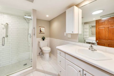 Tiny photo for 944 N Ridgeland Avenue, Oak Park, IL 60302 (MLS # 12596197)