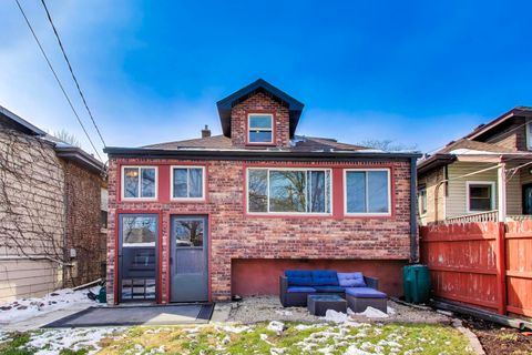 Tiny photo for 944 N Ridgeland Avenue, Oak Park, IL 60302 (MLS # 12596197)