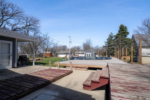 Tiny photo for 412 E Spruce Street, Chatsworth, IL 60921 (MLS # 12595623)