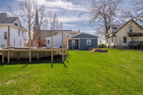 Tiny photo for 412 E Spruce Street, Chatsworth, IL 60921 (MLS # 12595623)