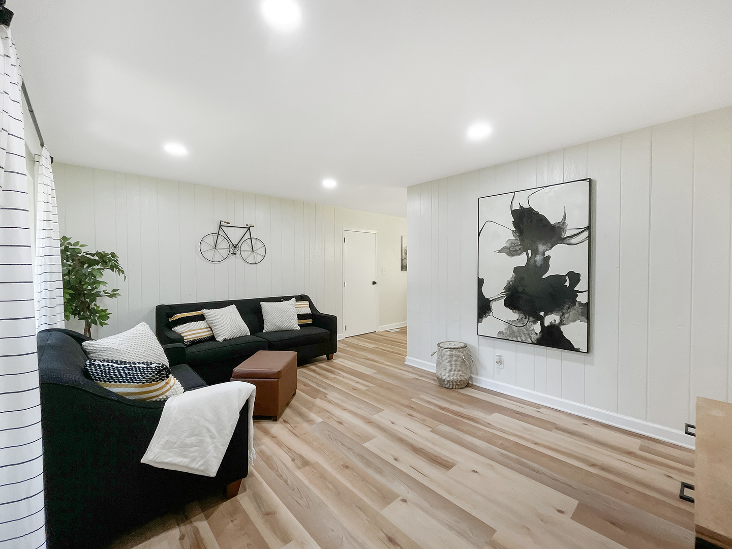 3208 Sunrise View Street
