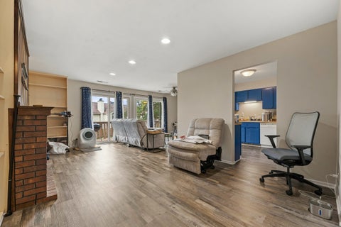 Tiny photo for 5116 COVENTRY Lane #5116, Gurnee, IL 60031 (MLS # 12758791)