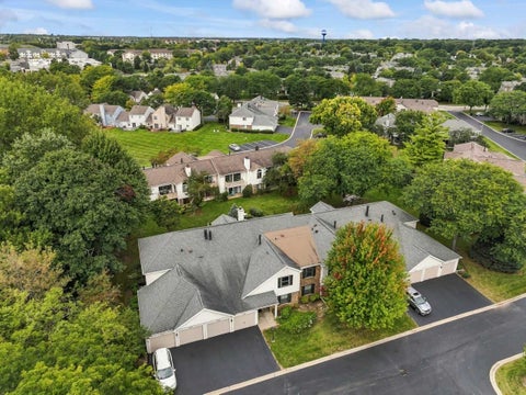 Tiny photo for 5116 COVENTRY Lane #5116, Gurnee, IL 60031 (MLS # 12758791)