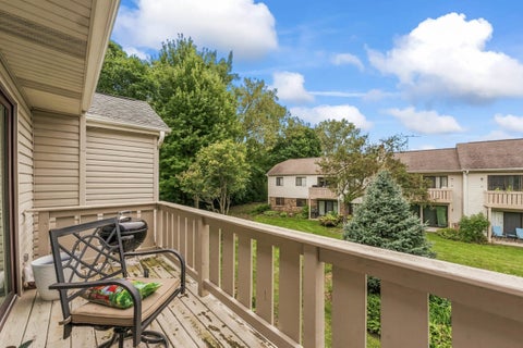 Tiny photo for 5116 COVENTRY Lane #5116, Gurnee, IL 60031 (MLS # 12758791)