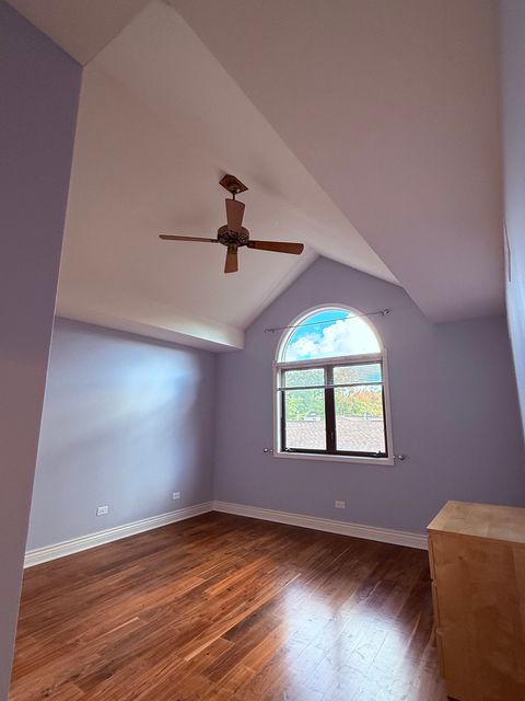 Tiny photo for 60 S Dee Road #G, Park Ridge, IL 60068 (MLS # 12618858)