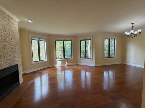 Tiny photo for 60 S Dee Road #G, Park Ridge, IL 60068 (MLS # 12618858)
