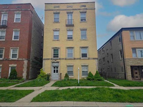 6028 N Francisco Avenue Chicago IL 60659