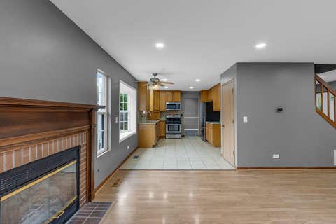 Tiny photo for 2S601 RIVER OAKS Drive, Warrenville, IL 60555 (MLS # 12725644)