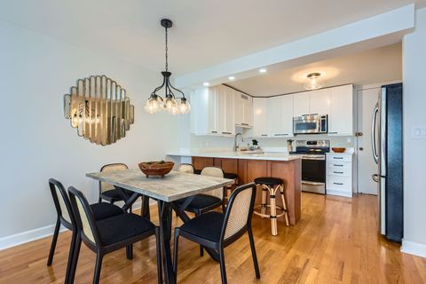 Tiny photo for 6007 N Sheridan Road #36F, Chicago, IL 60660 (MLS # 12403326)