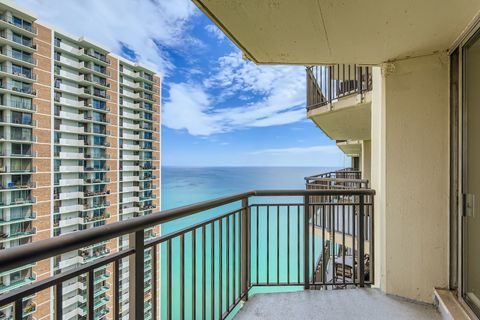 Tiny photo for 6007 N Sheridan Road #36F, Chicago, IL 60660 (MLS # 12403326)