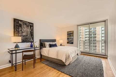 Tiny photo for 6007 N Sheridan Road #36F, Chicago, IL 60660 (MLS # 12403326)