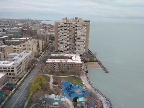 Tiny photo for 6171 N Sheridan Road #2707, Chicago, IL 60660 (MLS # 12610431)