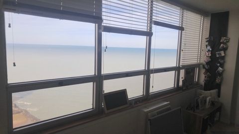 Tiny photo for 6171 N Sheridan Road #2707, Chicago, IL 60660 (MLS # 12610431)