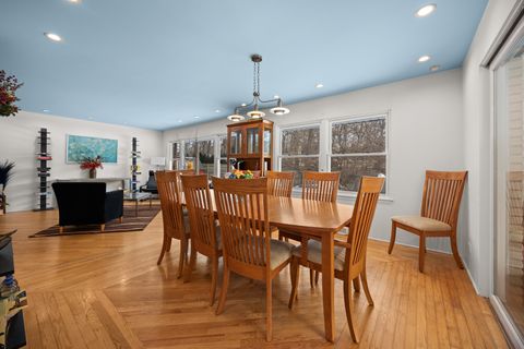 Tiny photo for 3000 California Avenue, Palatine, IL 60067 (MLS # 12550317)