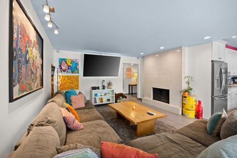 Tiny photo for 3000 California Avenue, Palatine, IL 60067 (MLS # 12550317)