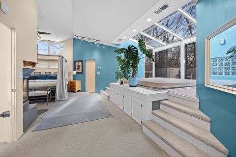 Tiny photo for 3000 California Avenue, Palatine, IL 60067 (MLS # 12550317)