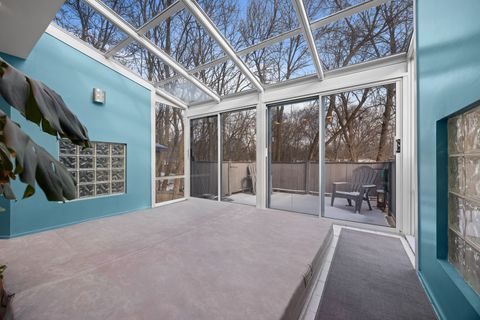 Tiny photo for 3000 California Avenue, Palatine, IL 60067 (MLS # 12550317)