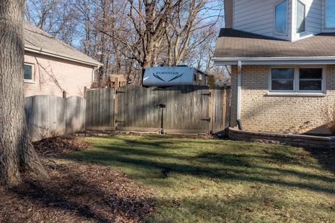 Tiny photo for 3000 California Avenue, Palatine, IL 60067 (MLS # 12550317)