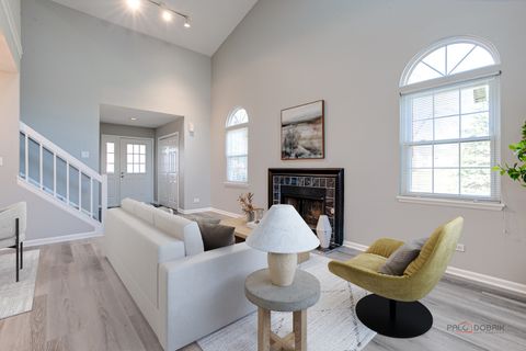 Tiny photo for 384 Bentley Place, Buffalo Grove, IL 60089 (MLS # 12571045)