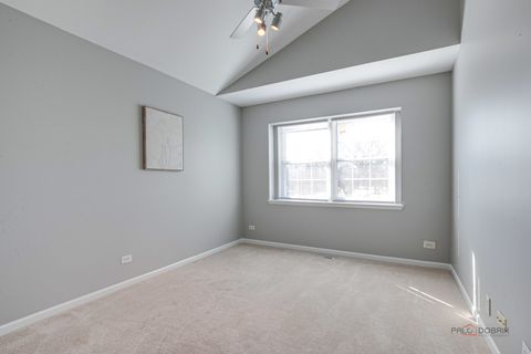 Tiny photo for 384 Bentley Place, Buffalo Grove, IL 60089 (MLS # 12571045)