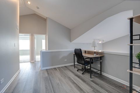 Tiny photo for 384 Bentley Place, Buffalo Grove, IL 60089 (MLS # 12571045)