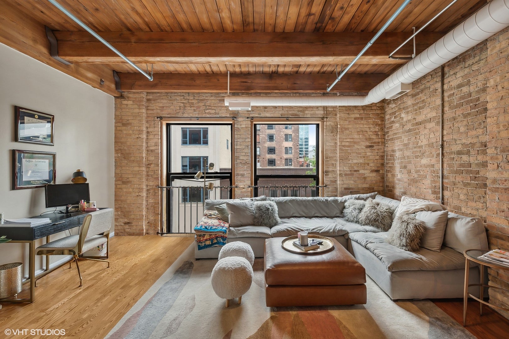 225 W HURON Street 306