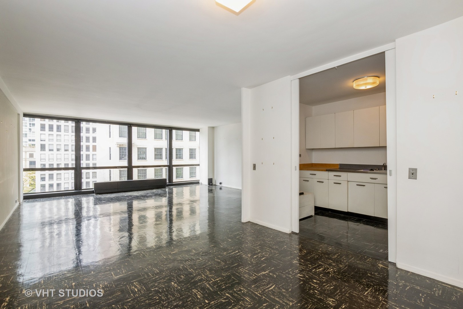 900 N Lake Shore Drive 708