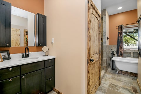 Tiny photo for 507 N Secor Street, Gilman, IL 60938 (MLS # 12791338)