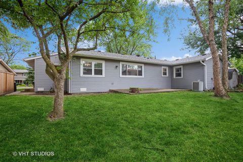 A home in Elk Grove Village