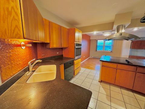 Tiny photo for 141 N La Grange Road #602, La Grange, IL 60525 (MLS # 12551112)