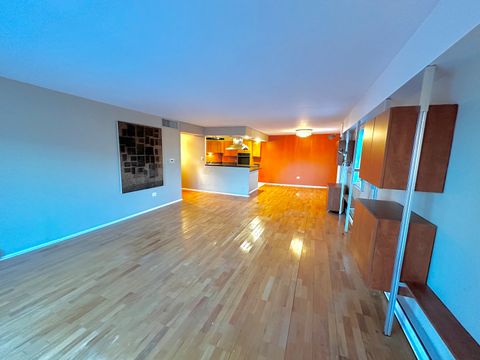 Tiny photo for 141 N La Grange Road #602, La Grange, IL 60525 (MLS # 12551112)