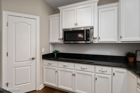 Tiny photo for 4403 Fairview Avenue, Downers Grove, IL 60515 (MLS # 12500828)