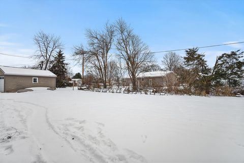 Tiny photo for 819 Maple Avenue, Minonk, IL 61760 (MLS # 12525773)
